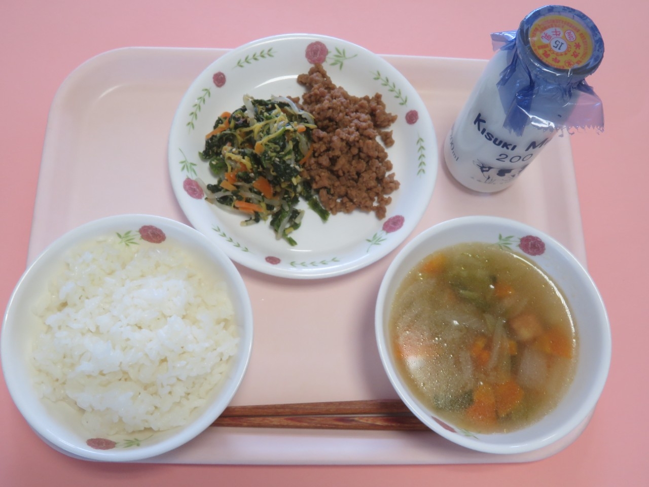 今日の給食の写真