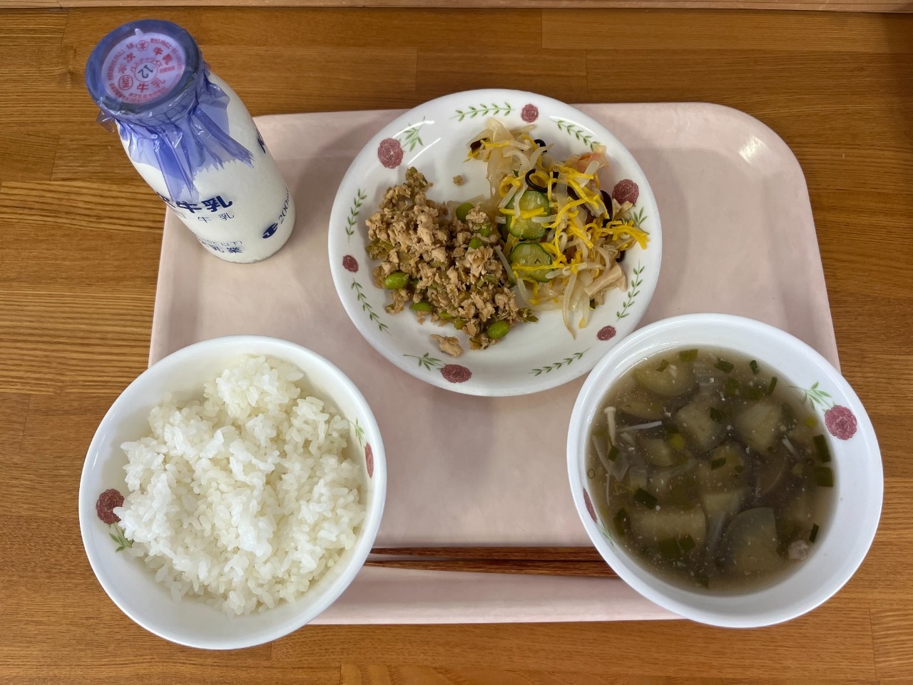 今日の給食の写真