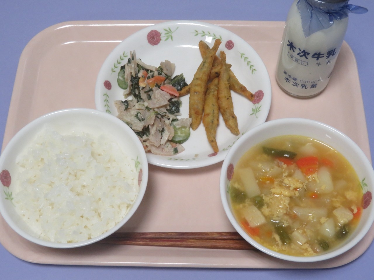 今日の給食の写真