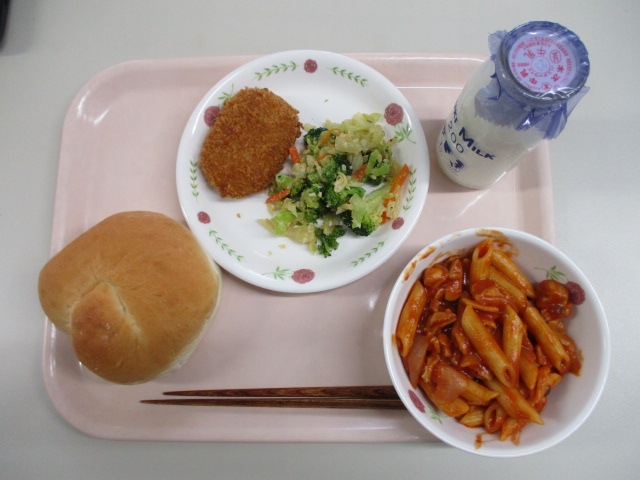 今日の給食の写真