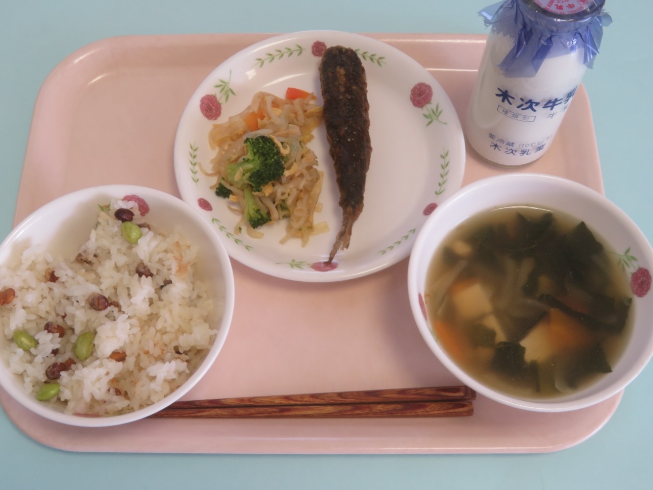 今日の給食の写真
