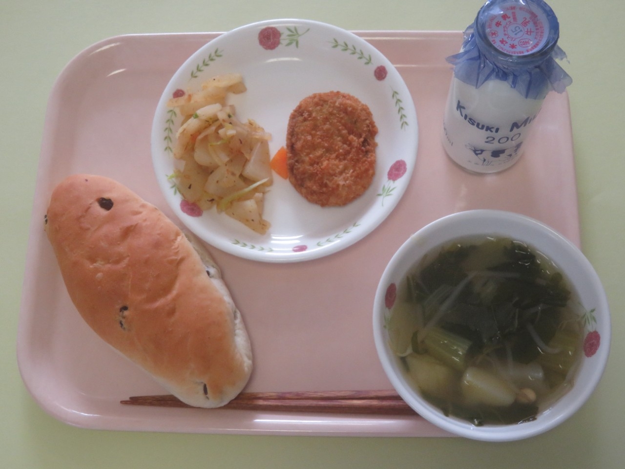 今日の給食の写真