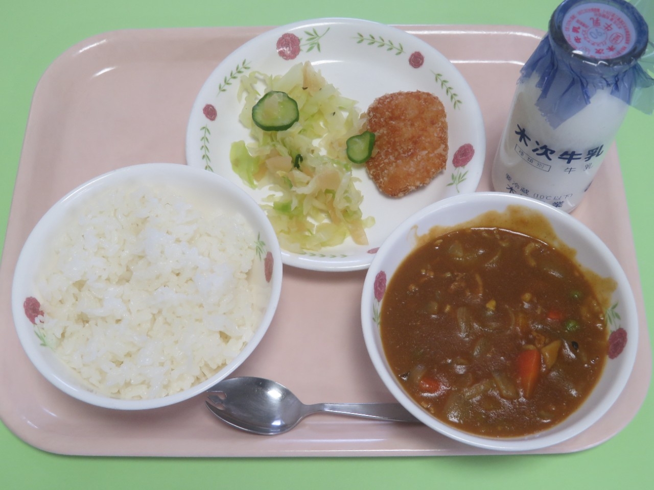 今日の給食の写真