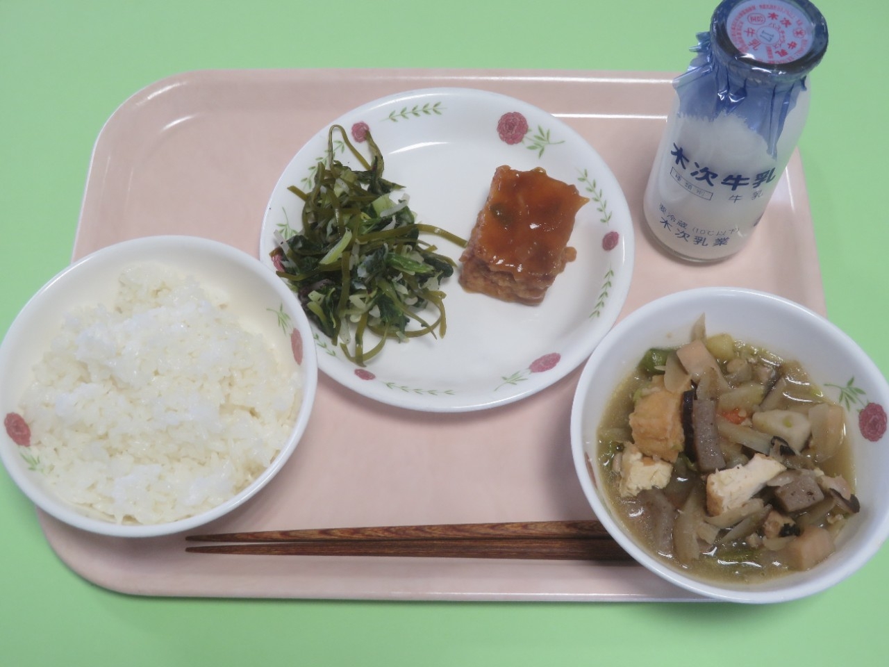 今日の給食の写真