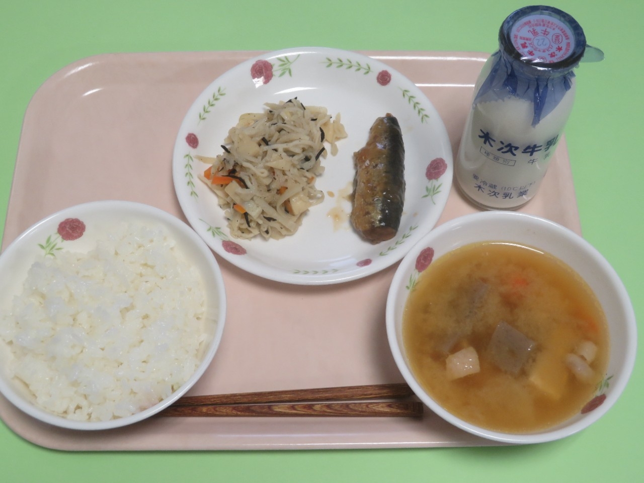 今日の給食の写真